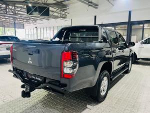 Mitsubishi Triton 2.4DI-D double cab GL - Image 3