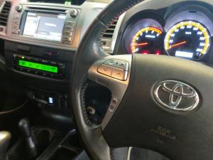 Toyota Hilux 3.0D-4D double cab 4x4 Raider Legend 45 auto - Image 14