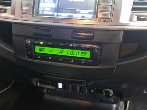 Toyota Hilux 3.0D-4D double cab 4x4 Raider Legend 45 auto - Image 17