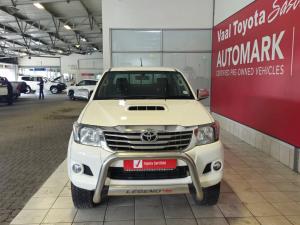 Toyota Hilux 3.0D-4D double cab 4x4 Raider Legend 45 auto - Image 3