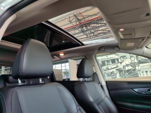 Nissan X-Trail 2.5 4x4 Acenta Plus - Image 14