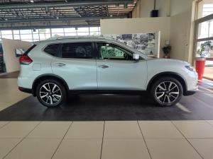 Nissan X-Trail 2.5 4x4 Acenta Plus - Image 4