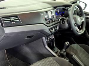 Volkswagen Polo hatch 1.0TSI - Image 14