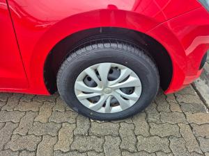 Suzuki Swift 1.2 GL manual - Image 8