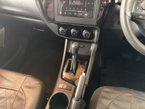 Toyota Corolla Quest 1.8 Plus auto - Image 12