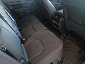 Land Rover Defender 110 D350 X-Dynamic HSE - Image 5