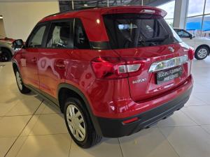 Suzuki Vitara Brezza 1.5 GL - Image 5