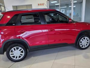 Suzuki Vitara Brezza 1.5 GL - Image 8