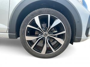 Volkswagen Taigo 1.0TSI R-Line - Image 16