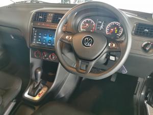 Volkswagen Polo Vivo hatch 1.6 Life - Image 13