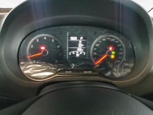 Volkswagen Polo Vivo hatch 1.6 Life - Image 14