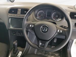 Volkswagen Polo Vivo hatch 1.6 Life - Image 13