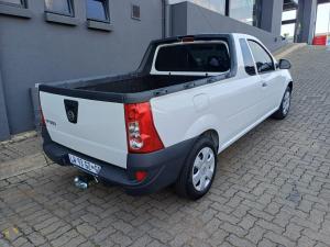 Nissan NP200 1.6i safety pack (aircon) - Image 4