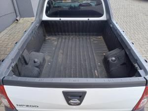 Nissan NP200 1.6i safety pack (aircon) - Image 6