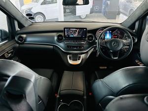 Mercedes-Benz V-Class V300d Exclusive - Image 3