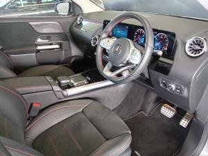 Mercedes-Benz GLA GLA200 Progressive - Image 8