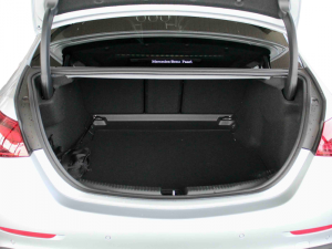 Mercedes-Benz C-Class C200 Avantgarde - Image 20