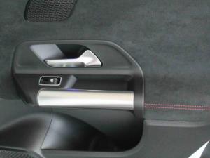 Mercedes-Benz EQA EQA250 Progressive - Image 16