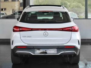 Mercedes-Benz EQA EQA250 Progressive - Image 2