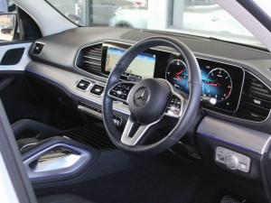 Mercedes-Benz GLE GLE300d 4Matic - Image 13