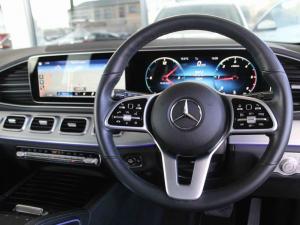 Mercedes-Benz GLE GLE300d 4Matic - Image 14