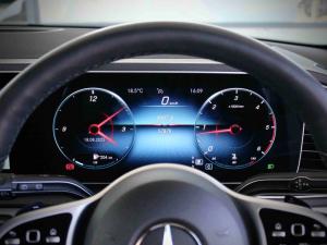 Mercedes-Benz GLE GLE300d 4Matic - Image 8