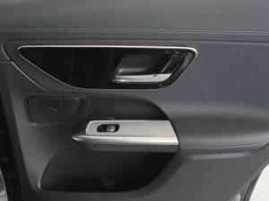 Mercedes-Benz GLC GLC300d coupe 4Matic Avantgarde - Image 14