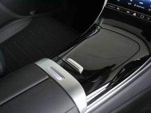 Mercedes-Benz GLC GLC300d coupe 4Matic Avantgarde - Image 8