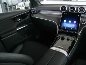 Mercedes-Benz GLC GLC220d 4Matic Avantgarde - Image 10