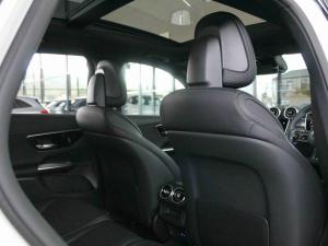 Mercedes-Benz GLC GLC220d 4Matic Avantgarde - Image 17