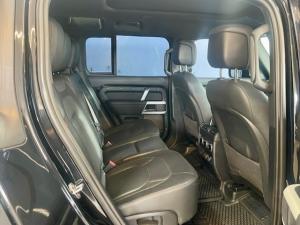 Land Rover Defender 110 D300 X-Dynamic HSE - Image 16