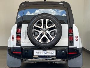 Land Rover Defender 110 D350 X-Dynamic HSE - Image 2