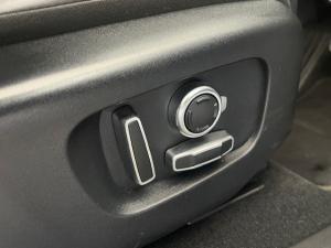 Land Rover Range Rover Evoque D200 Dynamic SE - Image 13