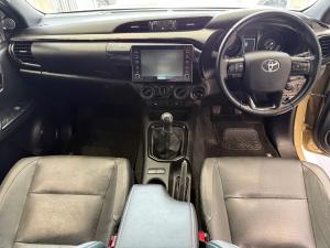 Toyota Hilux 2.8GD-6 Xtra cab 4x4 Legend manual - Image 6
