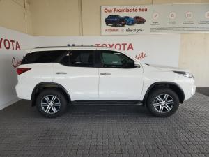 Toyota Fortuner 2.4GD-6 4x4 auto - Image 3