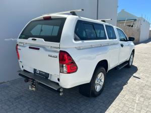 Toyota Hilux 2.4GD-6 SRX - Image 2