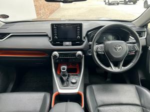 Toyota RAV4 2.0 GX-R AWD - Image 6