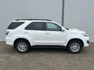 Toyota Fortuner 3.0D-4D 4x4 Ltd edition - Image 3