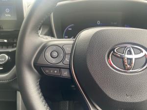 Toyota Corolla Cross 1.8 HEV XS - Image 9