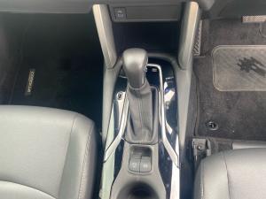 Toyota Corolla Cross 1.8 HEV XS - Image 12