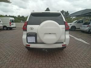 Toyota Land Cruiser Prado 4.0 VX-L - Image 5