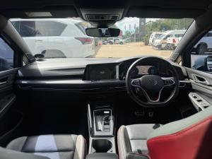 Volkswagen Golf GTI - Image 6