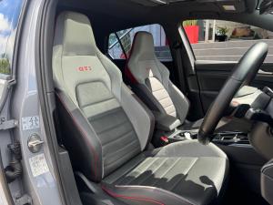 Volkswagen Golf GTI - Image 15