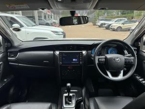 Toyota Fortuner 2.4GD-6 4x4 - Image 6