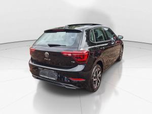 Volkswagen Polo hatch 1.0TSI Life manual - Image 17