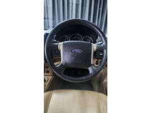 Ford Everest 3.0TDCi 4x4 XLT - Image 7