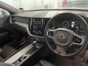Volvo XC60 D4 AWD Inscription - Image 11