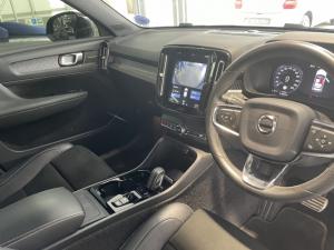Volvo XC40 T3 R-Design auto - Image 12