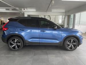 Volvo XC40 T3 R-Design auto - Image 2