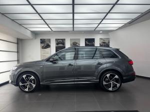 Audi Q7 45TDI quattro S line - Image 4